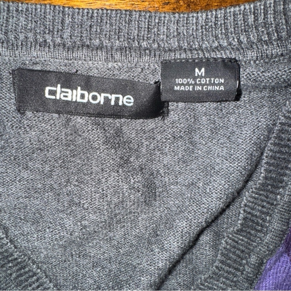 CLAIBORNE Men's Size Medium Gray & Purple Argyle Long Sleeve Pullover Sweater - Picture 8 of 10
